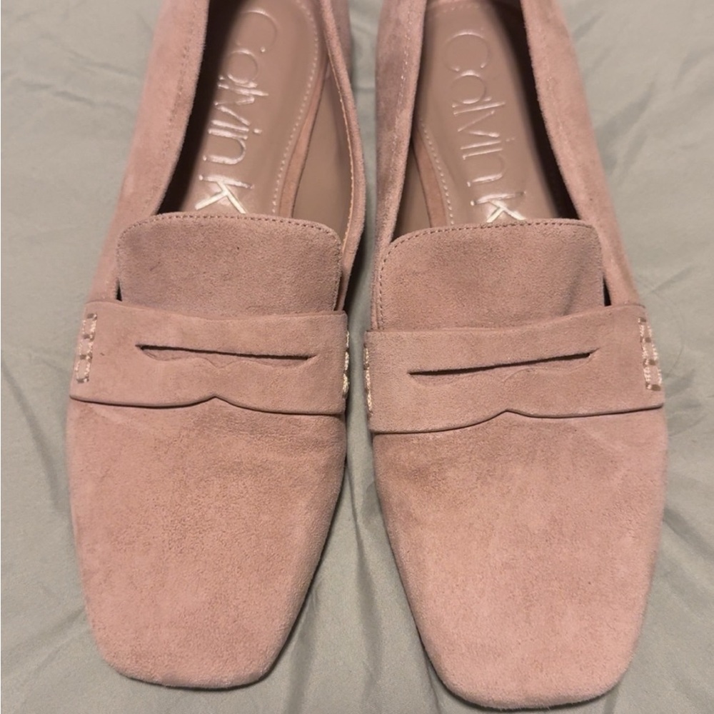 Calvin Klein Women's cream Suede Loafers